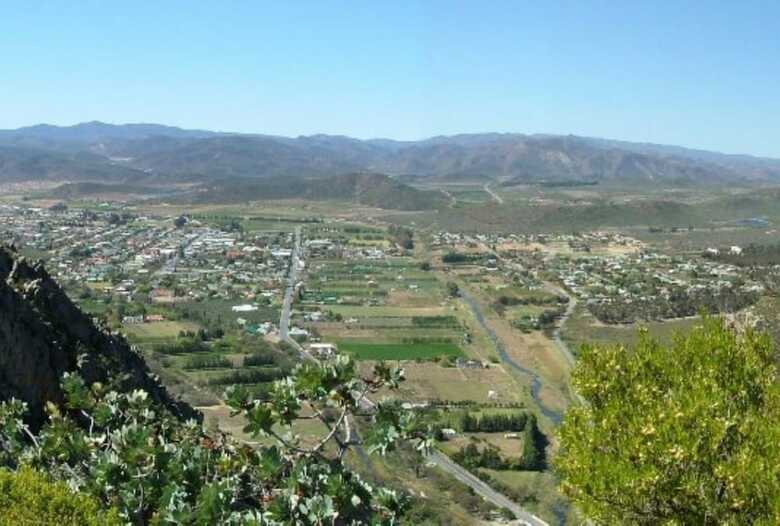 Bed & Breakfast Koo Karoo Guest Lodge