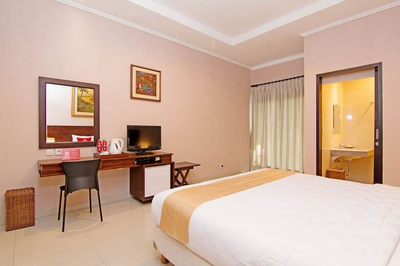 Hotel Zen Rooms Raya Sririt Singaraja