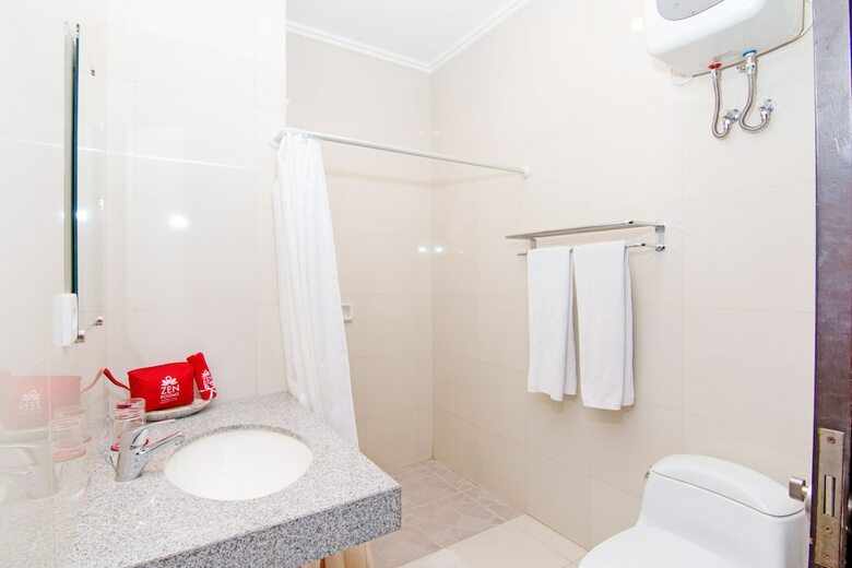 Hotel Zen Rooms Raya Sririt Singaraja