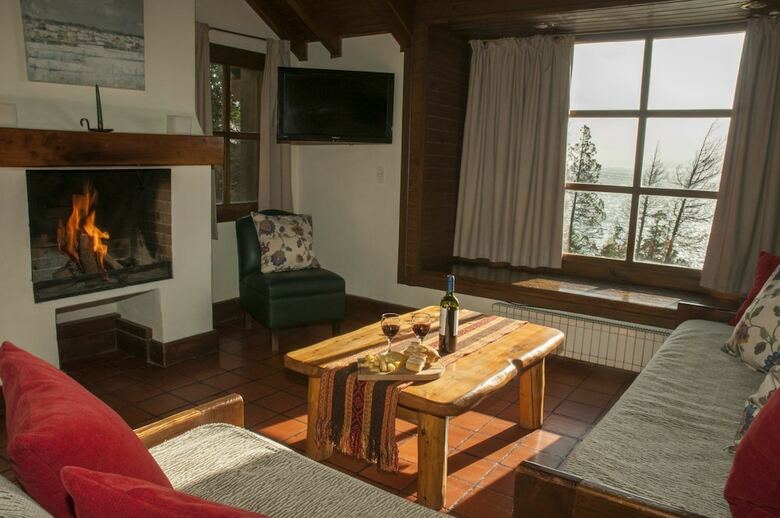 Aparthotel Pailahue Lodge & Caba�as