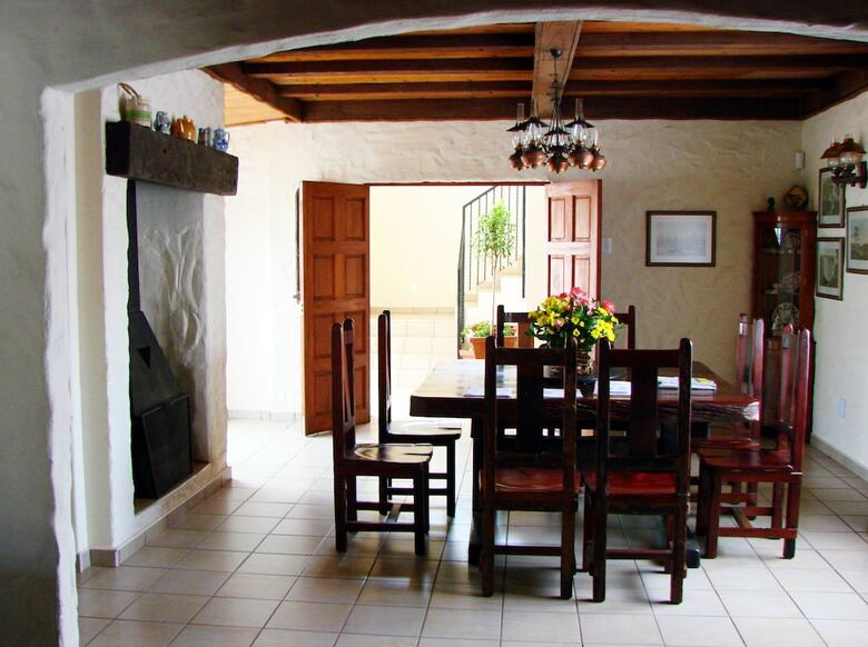Hotel 17 On 13th Guest House