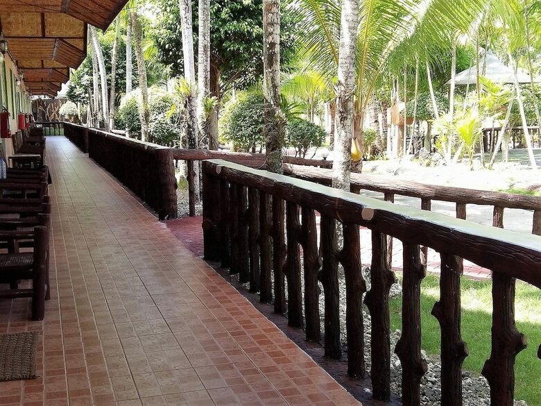 Hotel Coco Grove Nature Resort And Spa