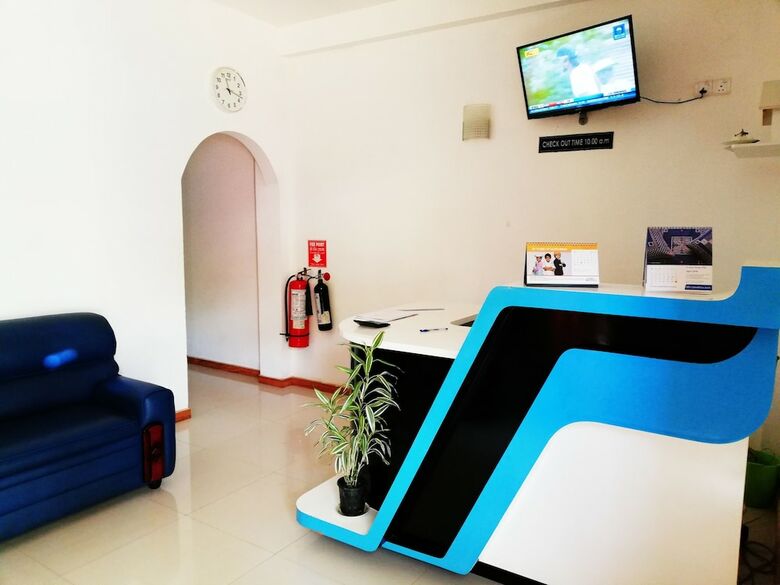 Hotel Rajarata Lodge