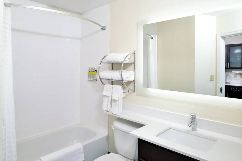 Hotel Candlewood Suites Winchester