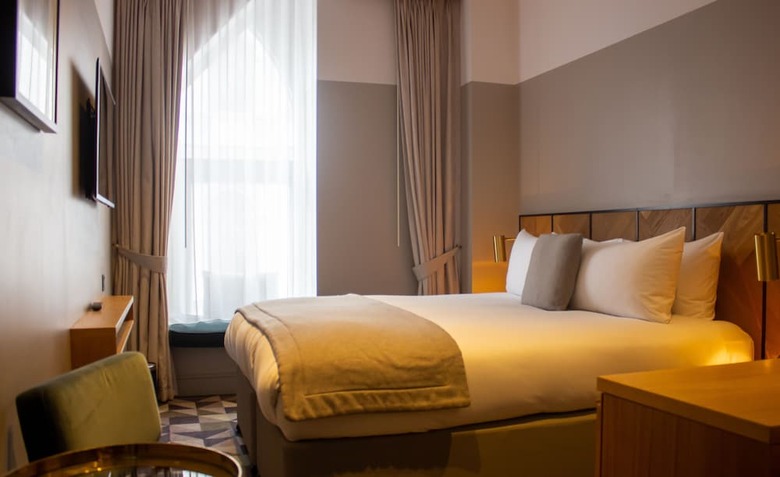 Victory House London Hotel