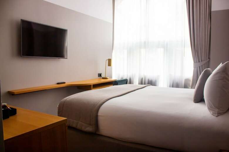 Victory House London Hotel