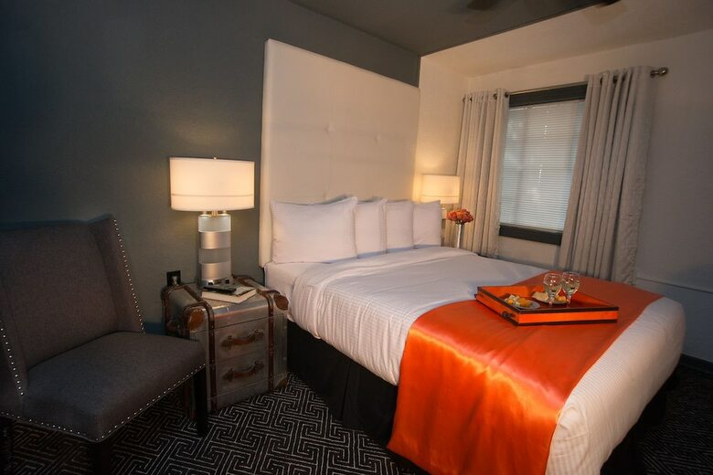 Avalon Hotel Downtown St. Petersburg