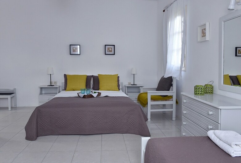 Amaryllis Beach Hotel