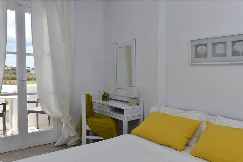 Amaryllis Beach Hotel