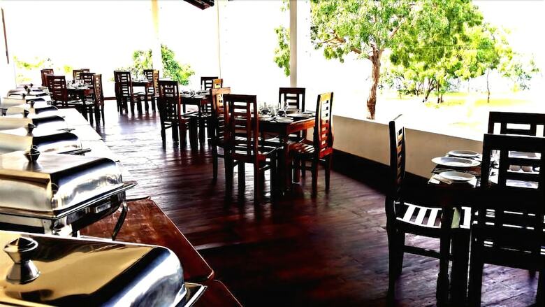 Hotel Naaval