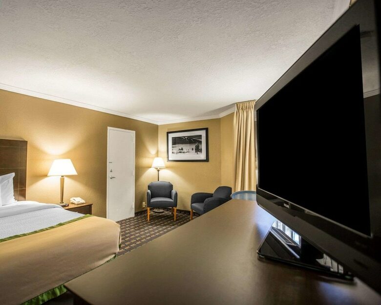 Hotel Clarion Inn Asheville Airport