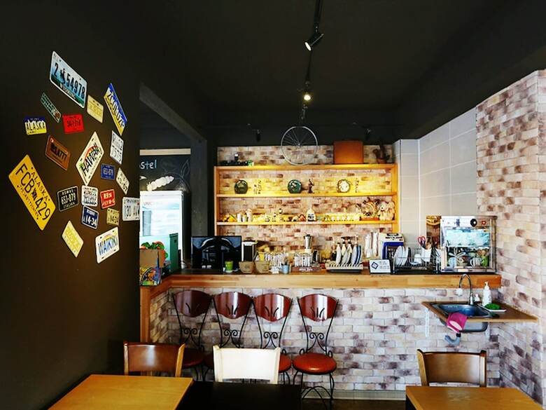 Hotel James Blue Guesthouse - Hostel