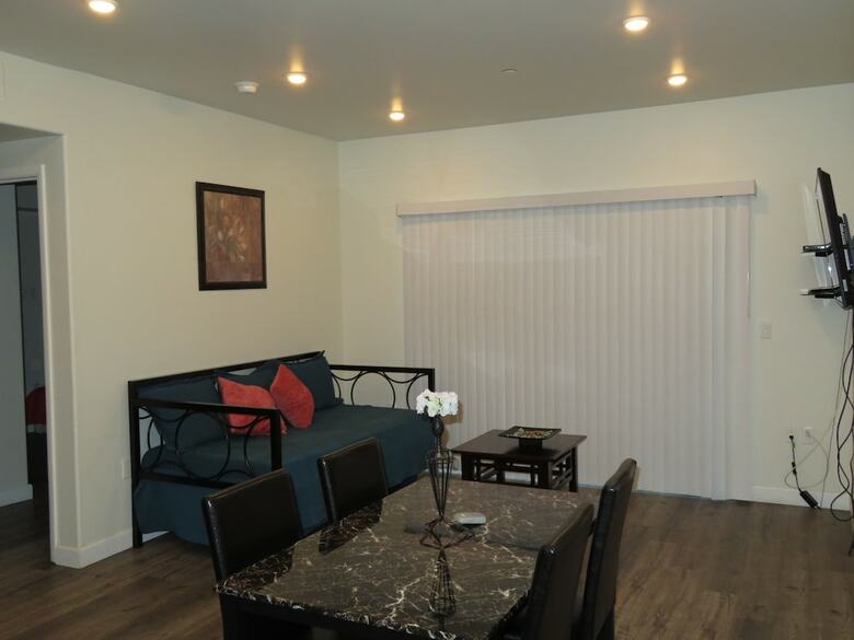 Apartamentos All In Stay Near Attractions