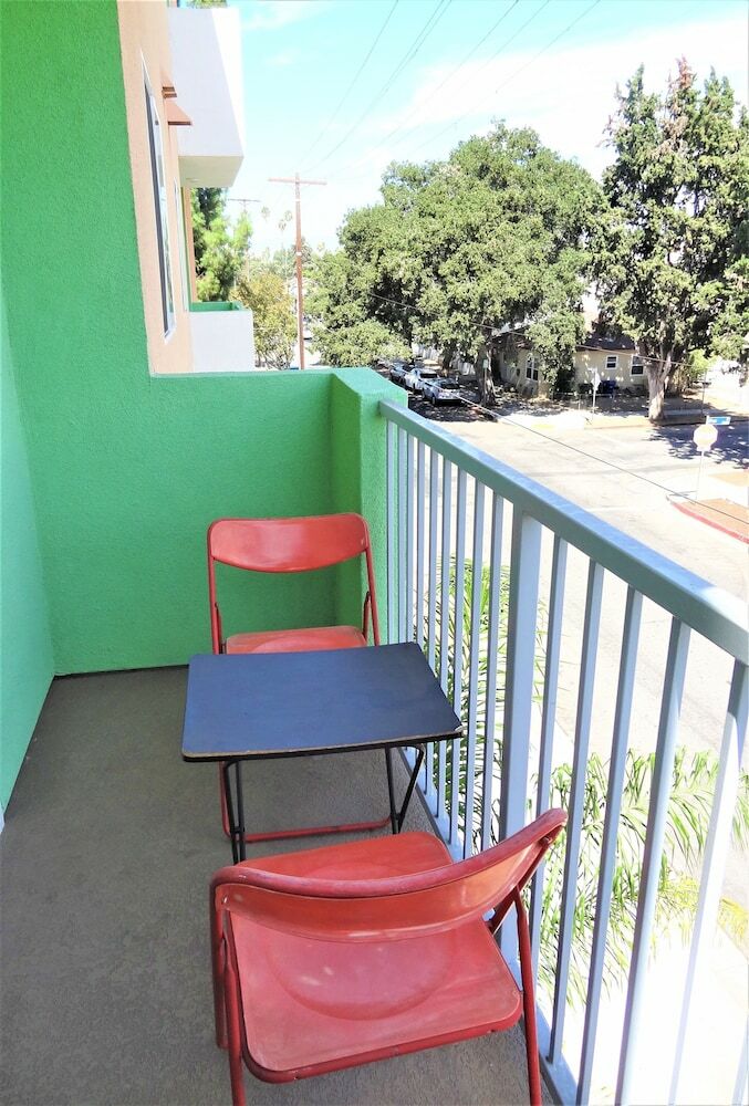 Apartamentos All In Stay Near Attractions