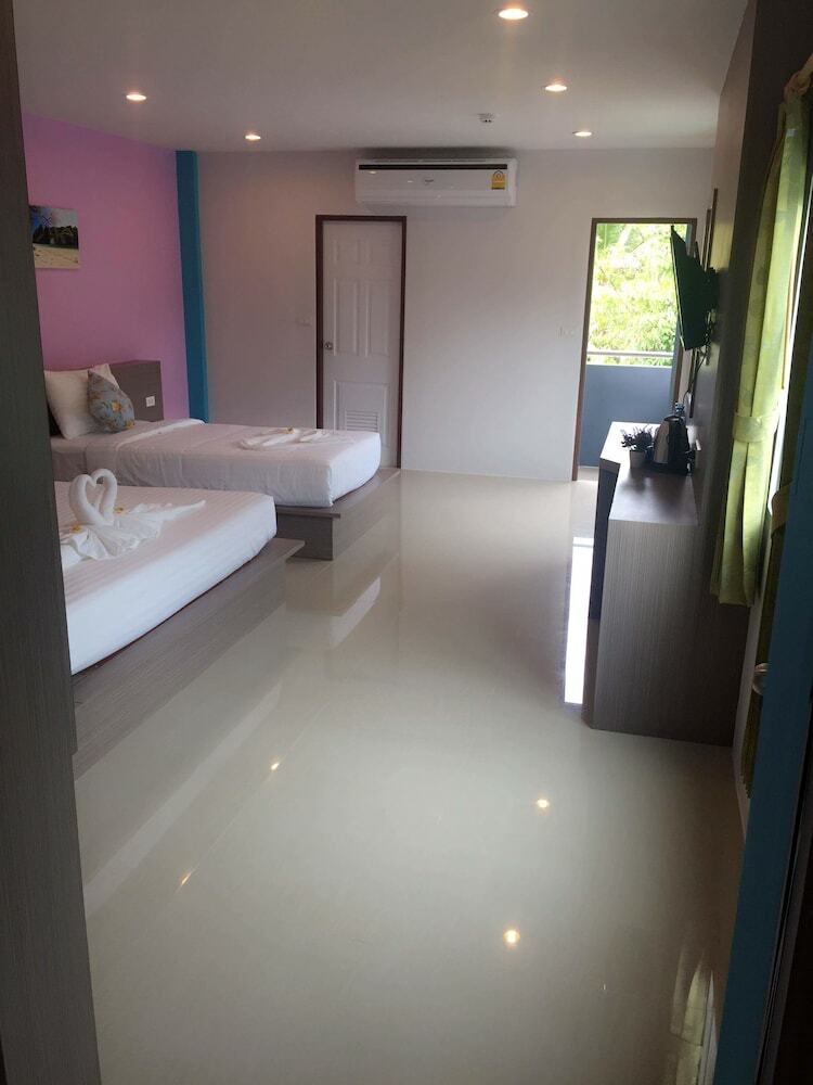 The Ri Hotel