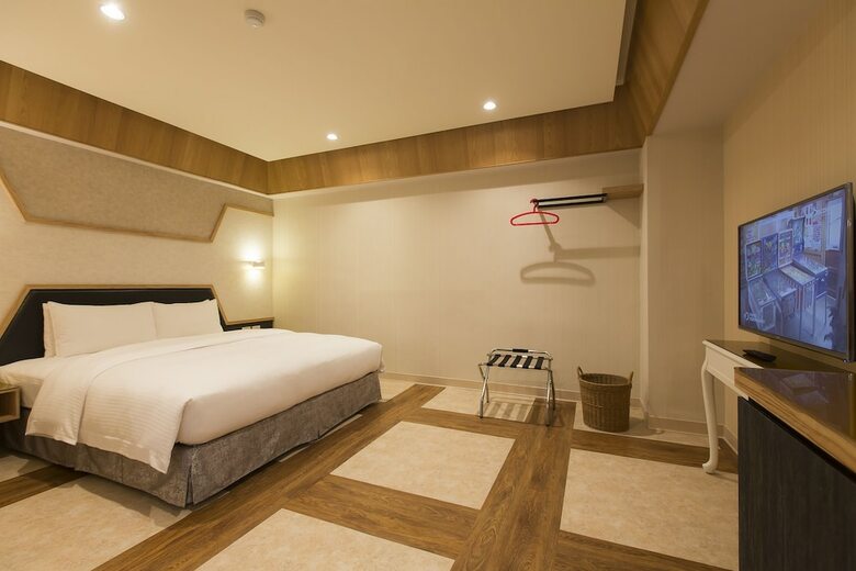 The Young Hotel