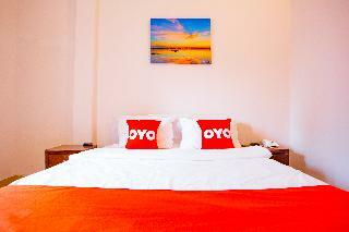 Oyo 720 Glenda Hotel