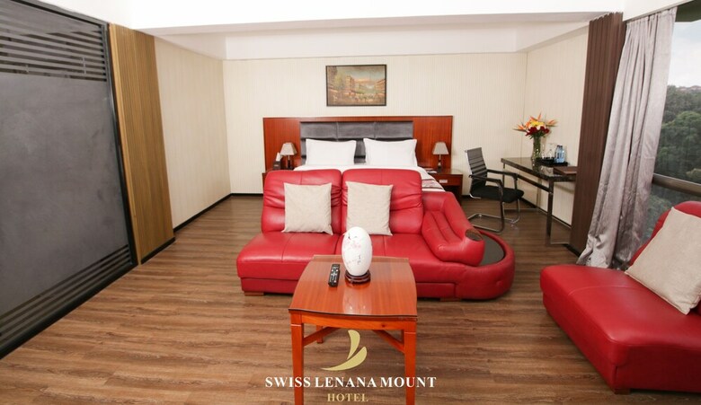 Swiss Lenana Mount Hotel