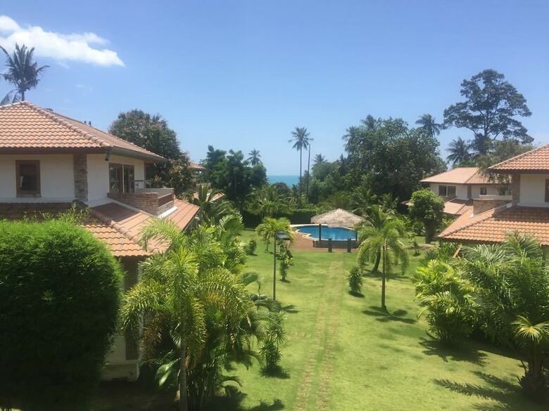 Villa Blue Hill Residence
