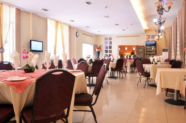 Rosa Valls Hotel