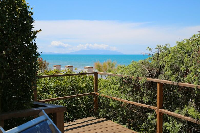 Sea View And Ground Floor Apartments Le Dune