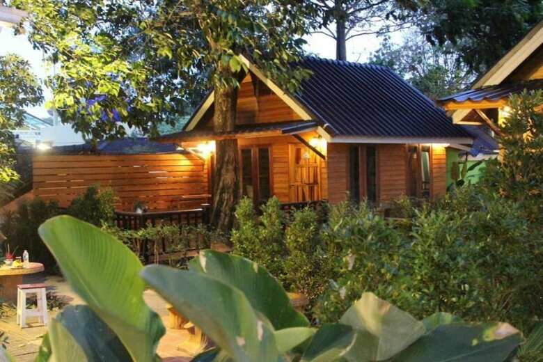 Hotel Poohbar Resort & Lotusdive