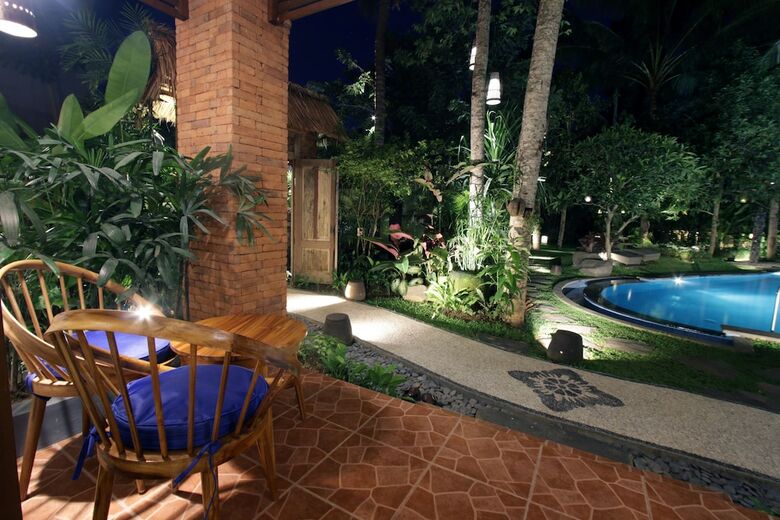Hotel Green Bird Villa