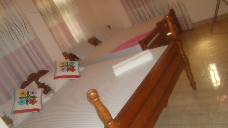 Hotel Rajadhani Rest