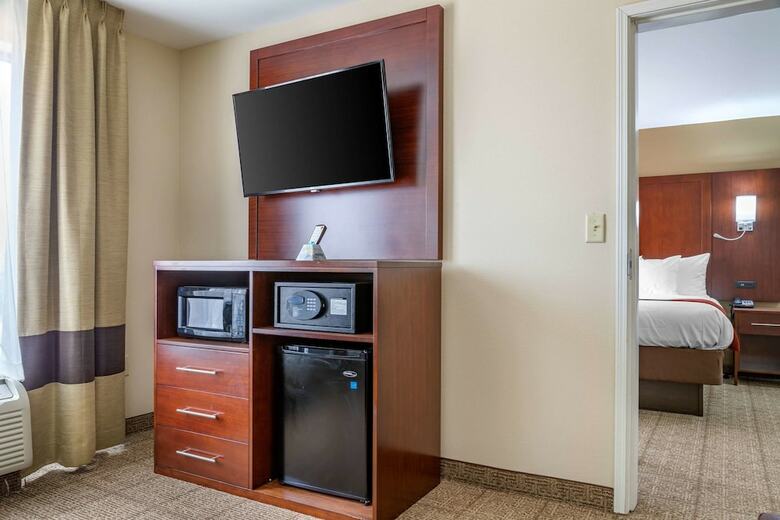Hotel Comfort Suites Gateway