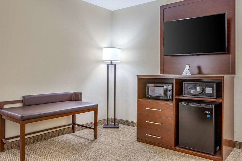 Hotel Comfort Suites Gateway