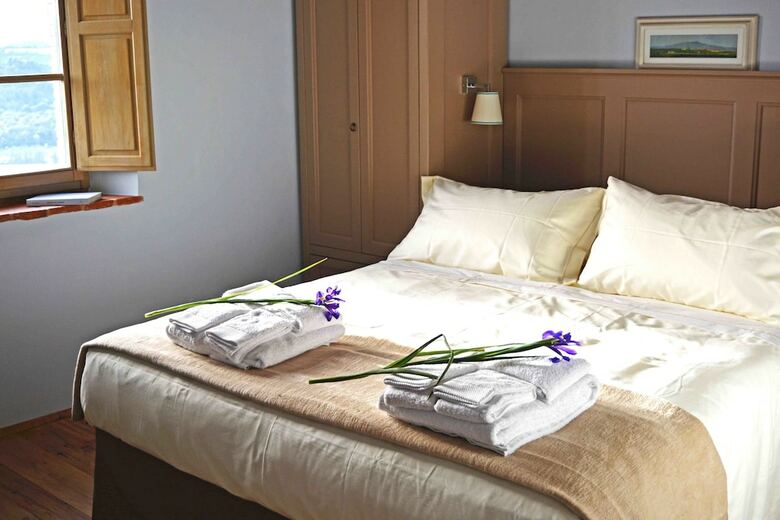 Agroturismo Le Moraiole Country House