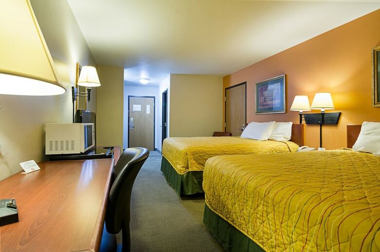 Hotel Rodeway Inn
