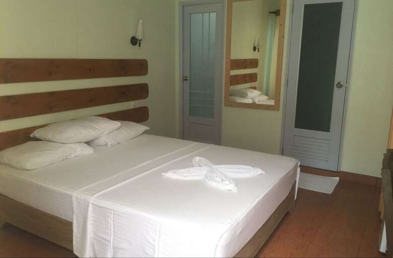 Hotel Reyva Inn