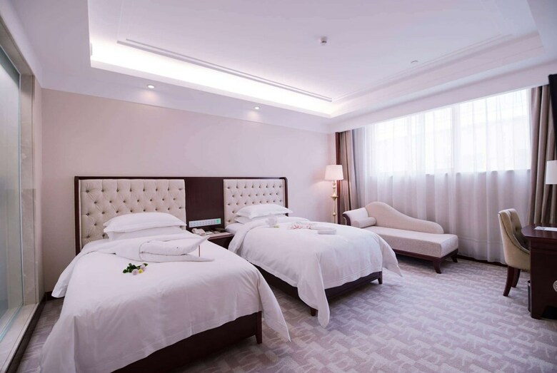Hotel Ramada Shenzhen Baoan