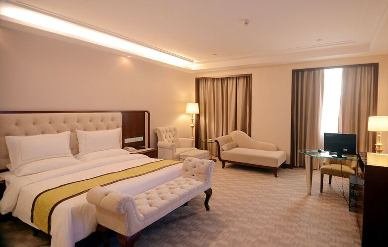 Hotel Ramada Shenzhen Baoan