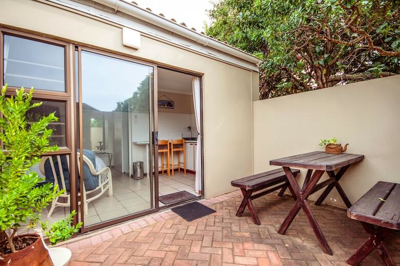 Bed & Breakfast Avocet Guest House