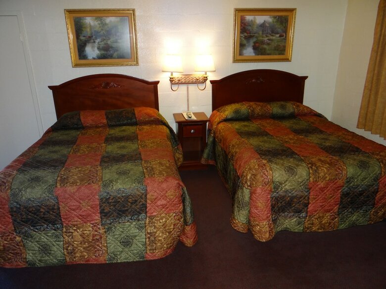 Motel Economy Inn Corning
