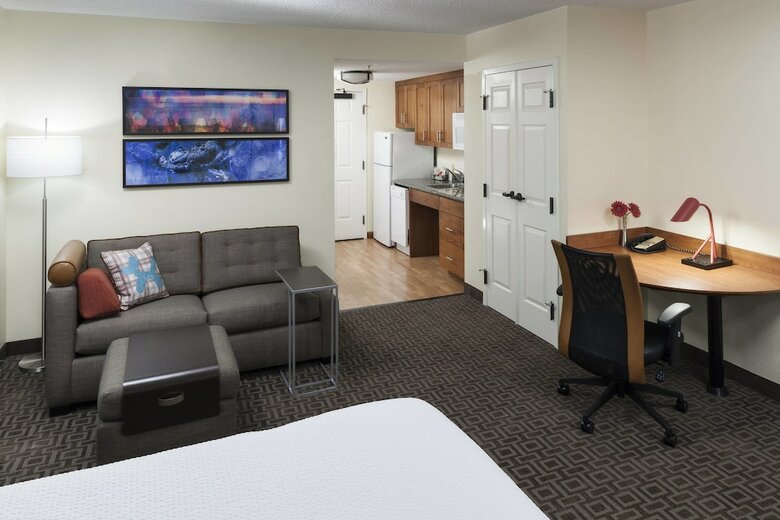 Hotel Towneplace Suites By Marriott Suffolk Chesapeake