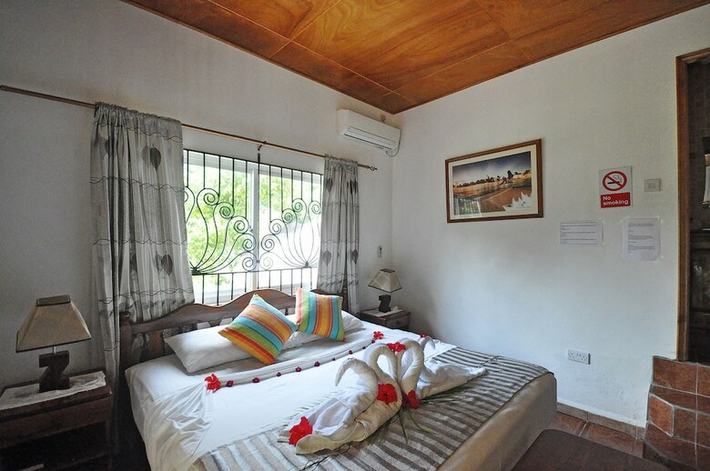 Hotel Acquario Villa