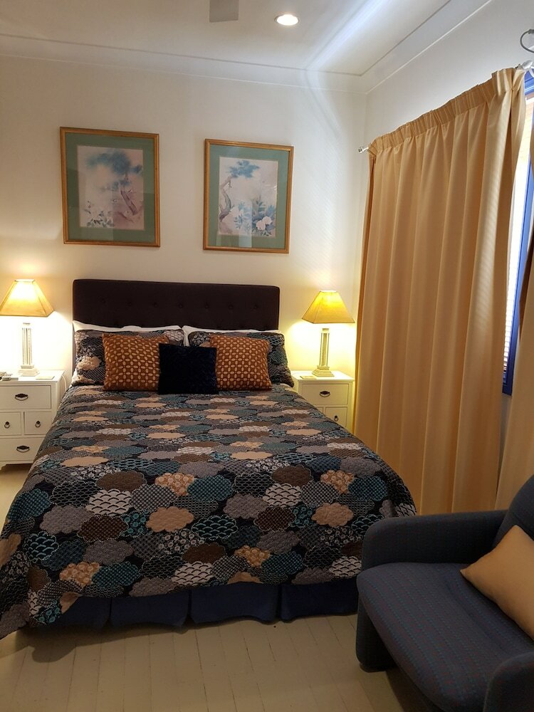 Sonjas Bed And Breakfast