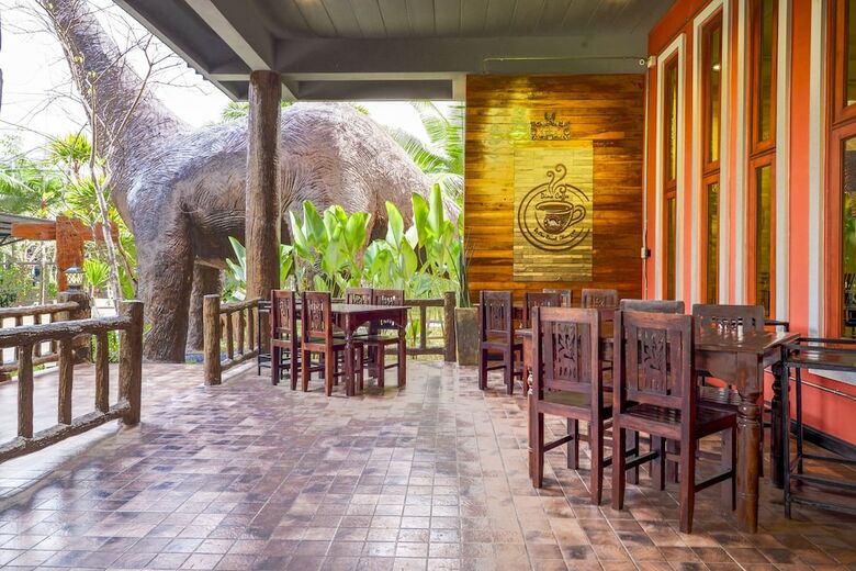 Hotel Capital O 727 Be One Resort