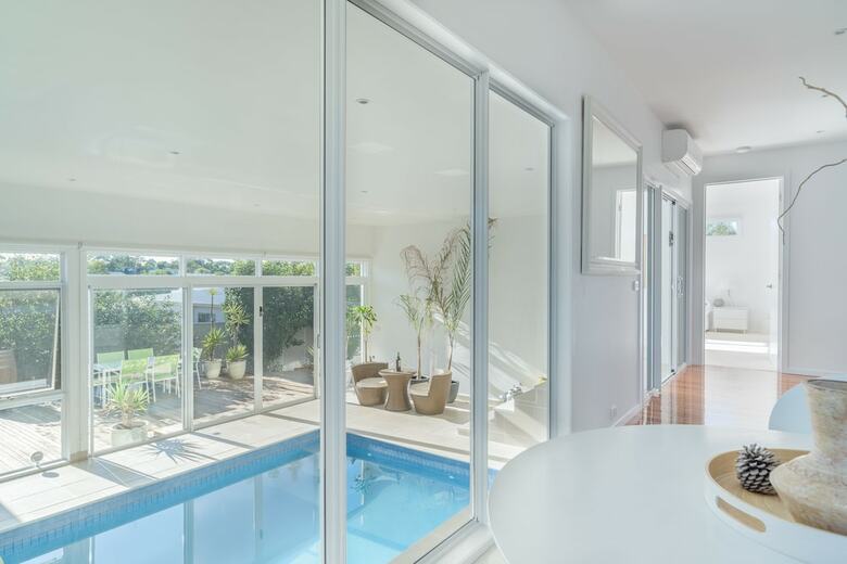 Currawong Close - Rejuvenate Stays
