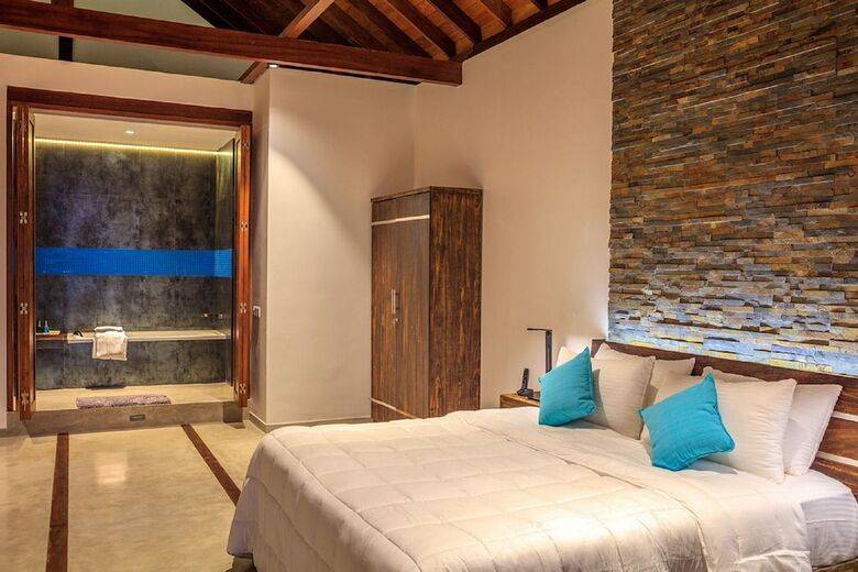 Hotel R Degrees - Ambalangoda