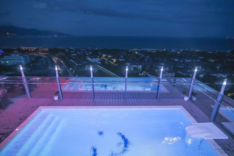 Royal Huy Hotel