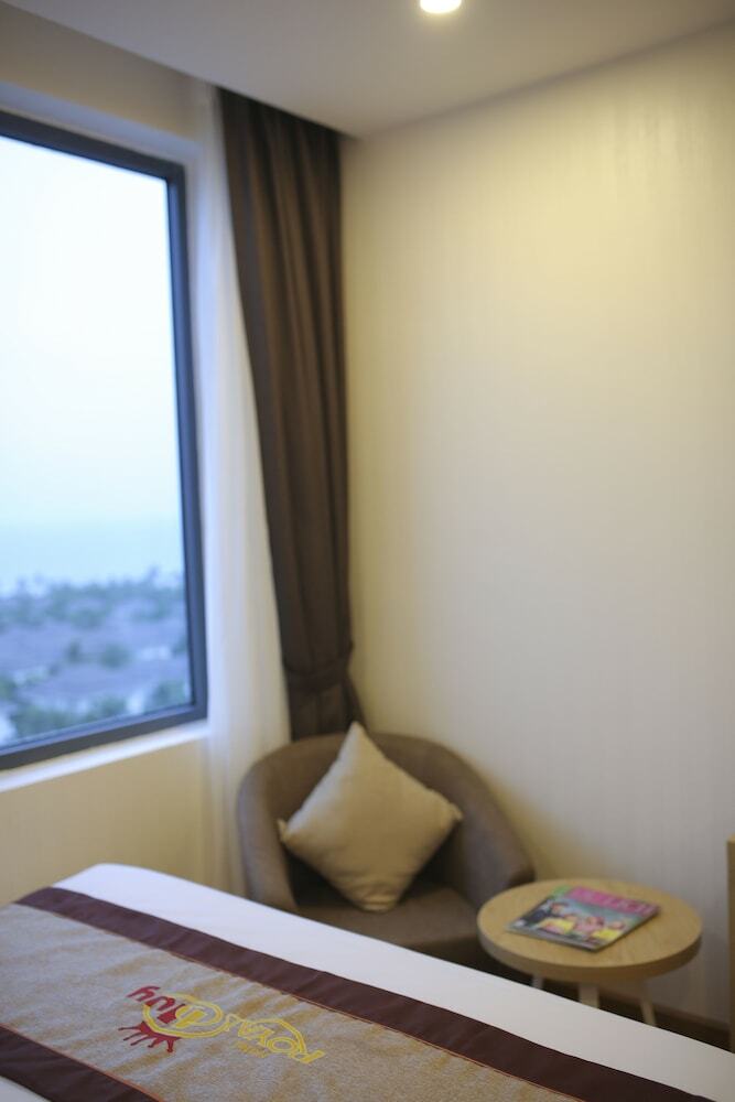 Royal Huy Hotel