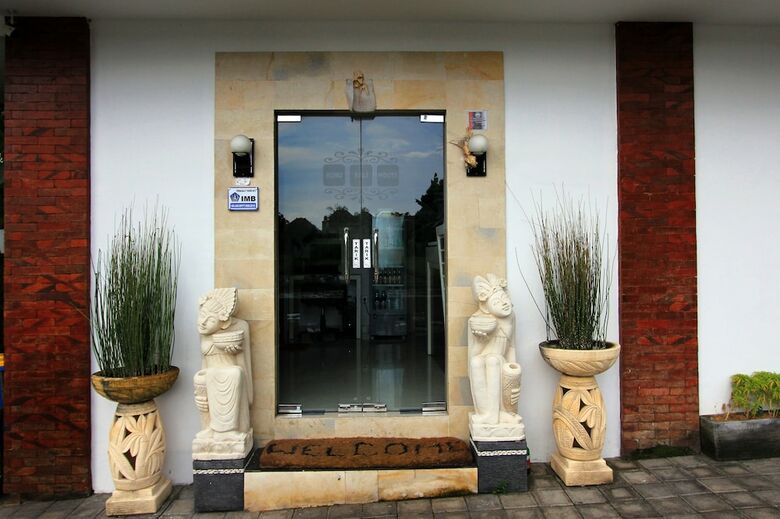 Hotel Kubu Bali Suite Seminyak