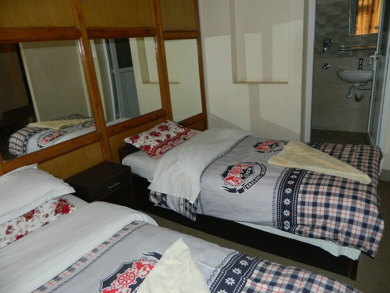 Hotel Om Tara Guest House