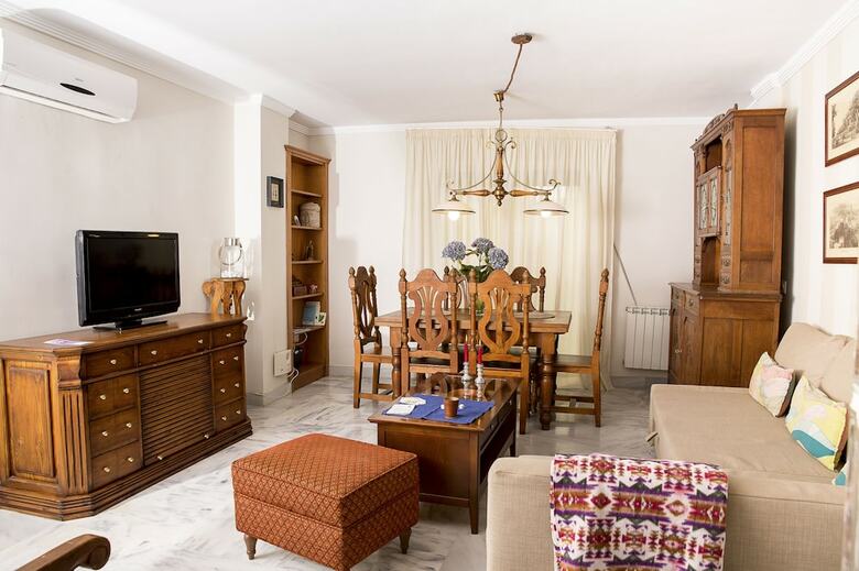 Apartamentos Sea & Wave Alonso De Palencia