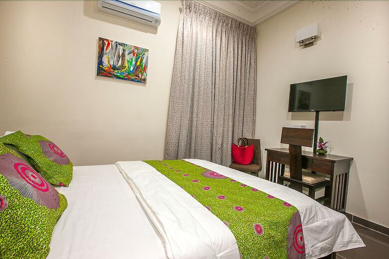 Hotel The Highbridge Guest Lodge