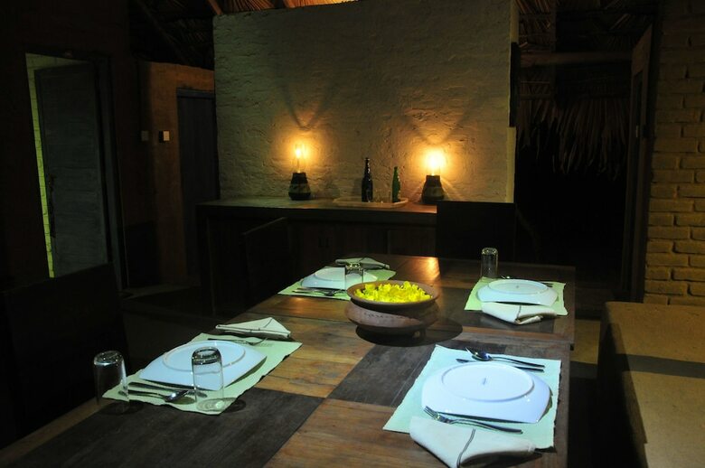 Posada Back Of Beyond - Safari Lodge Yala